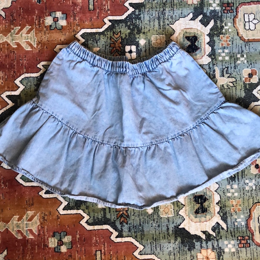 American Eagle Mini Skirt (size M)